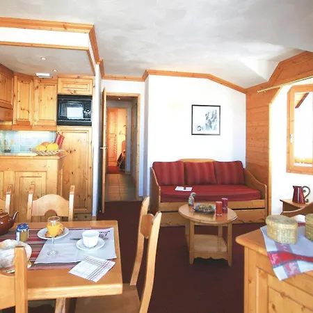 Two-bedroom In Appartement La Plagne
